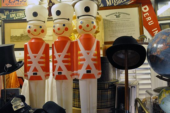 Seasonal, Store Display and Decorator Items